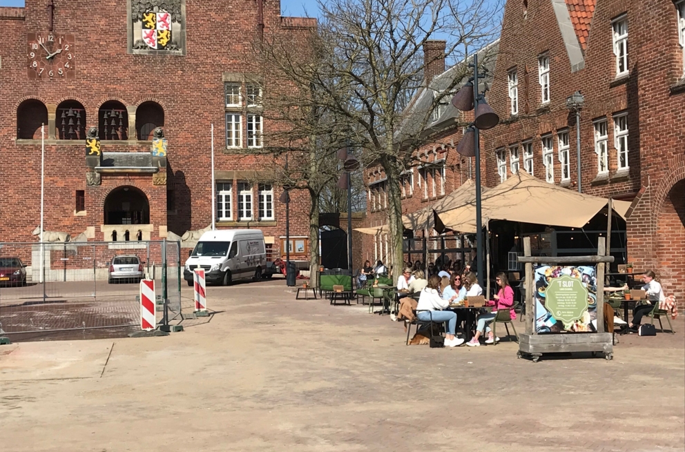 Lightronics Royal Leather armaturen op vernieuwde stadspleinen in Waalwijk