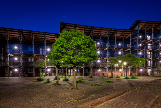 Lightronics DOTT, R3 en TPN armaturen in appartementencomplex Hoge Rij in Deventer