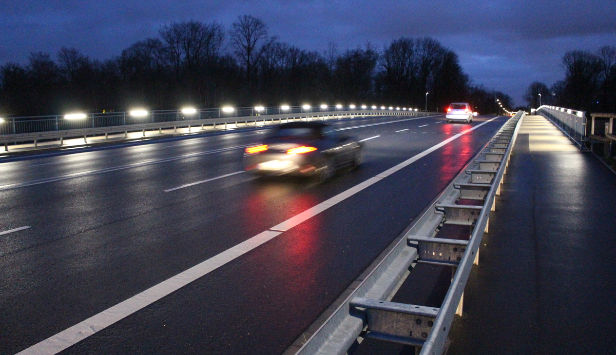 LED-verlichting voor bruggen en viaducten | Lightronics