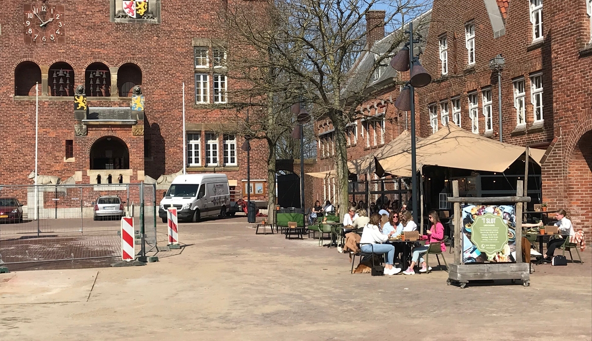 Lightronics Royal Leather armaturen op vernieuwde stadspleinen in Waalwijk