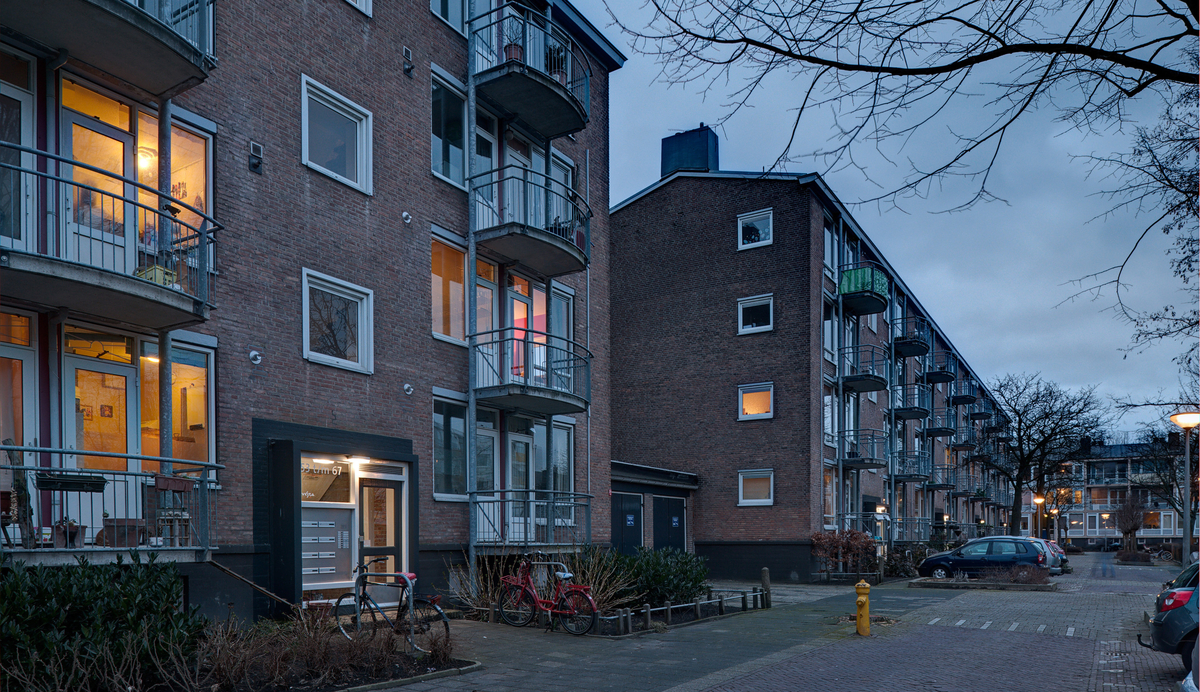 Lightronics PVX armaturen in een appartementencomplex aan de Camerlinghstraat in Delft