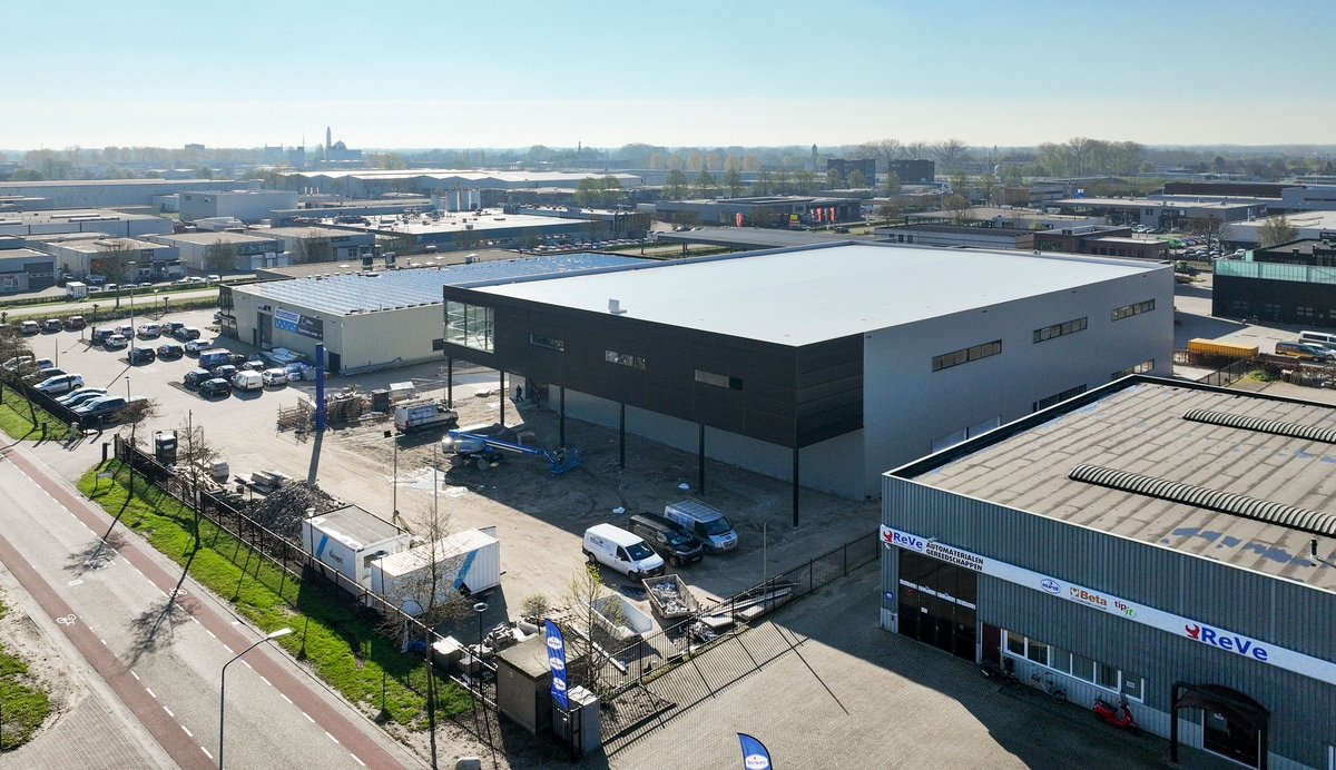 Lightronics armaturen industrieterrein