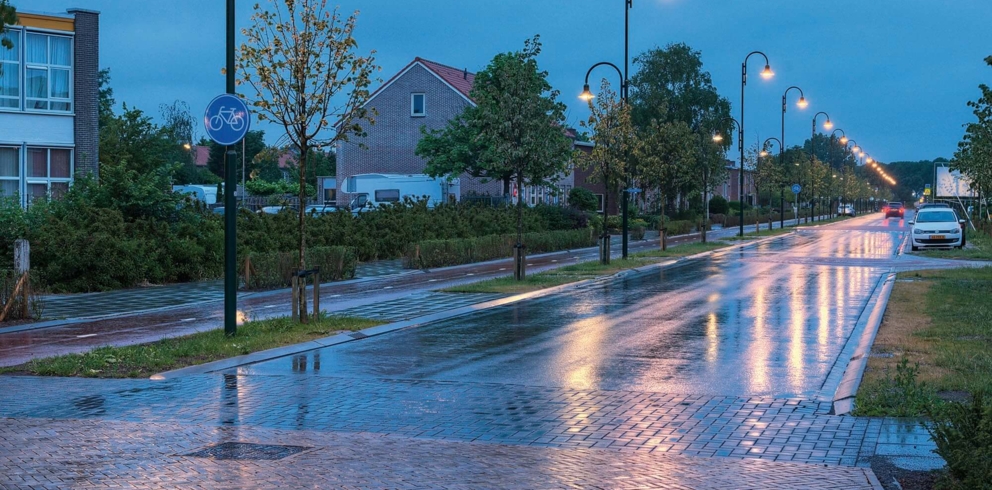 Lightronics MAK armatuur langs een straat