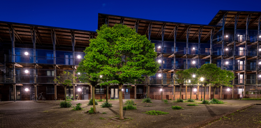 Lightronics DOTT, R3 en TPN armaturen in appartementencomplex Hoge Rij in Deventer