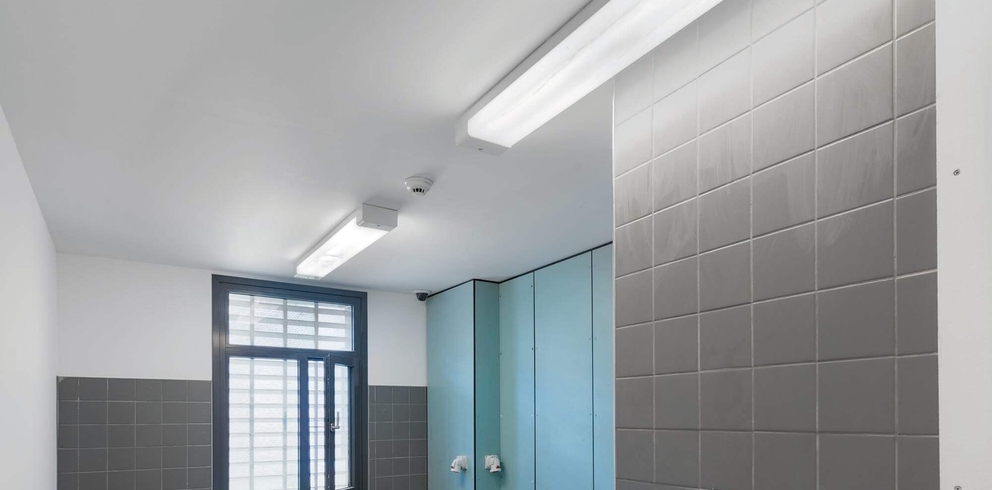 Lightronics armatuur matego in een hal