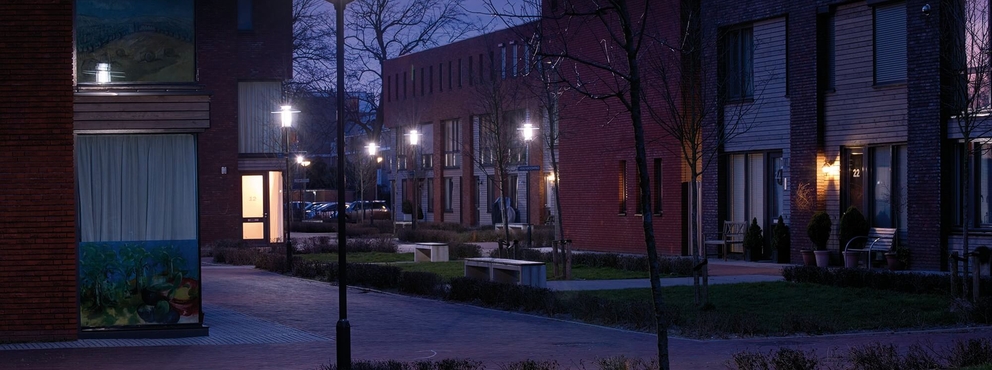 Lightronics PKA armatuur in een woonwijk Lightronics PKA armatuur in een woonwijk