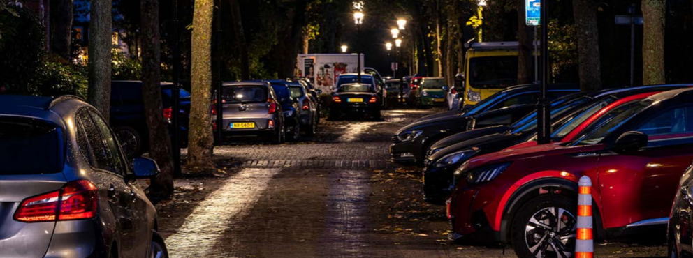 Lightronics OGR armaturen in een straat aan de Dorpsweg in Twisk