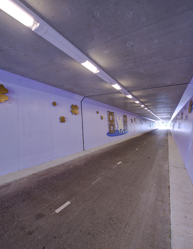 Lightronics armaturen in tunnels en onderdoorgangen
