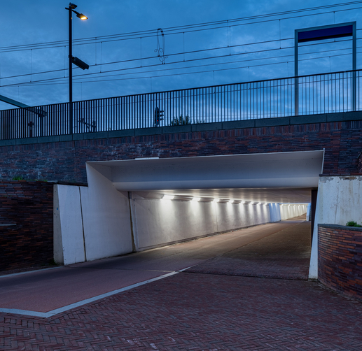 Lightronics VENTEGO armaturen in de fietstunnel bij het station in Assen