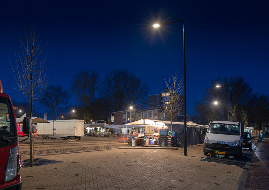 katwijk-buran-plus-nieuwsbericht.jpg Lightronics BURAN PLUS armaturen op het marktplein aan de Piet Heinlaan in Katwijk